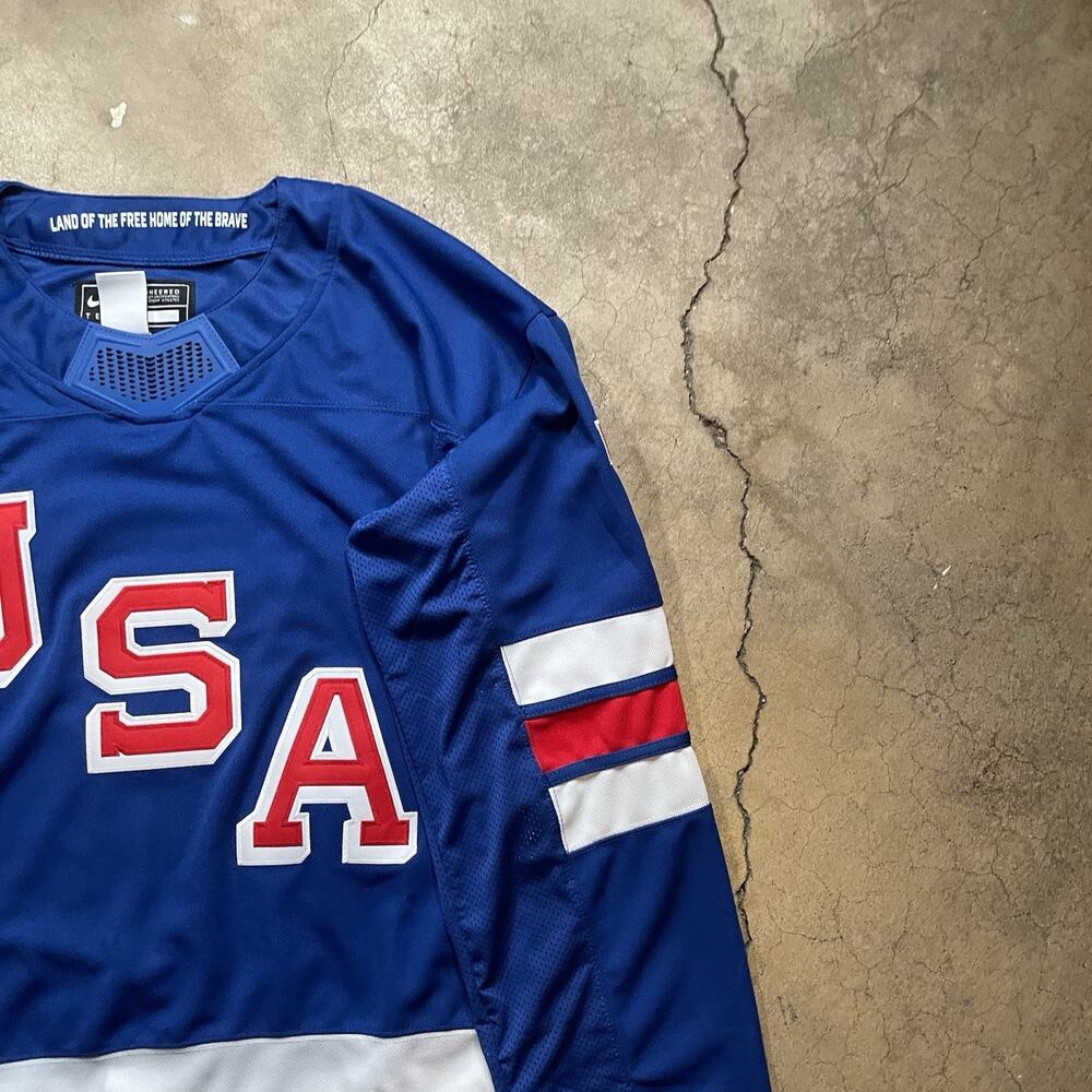 Brady Tkachuk 2026 Olympics Team USA Size XL Jersey Blue - Picture 5 of 8